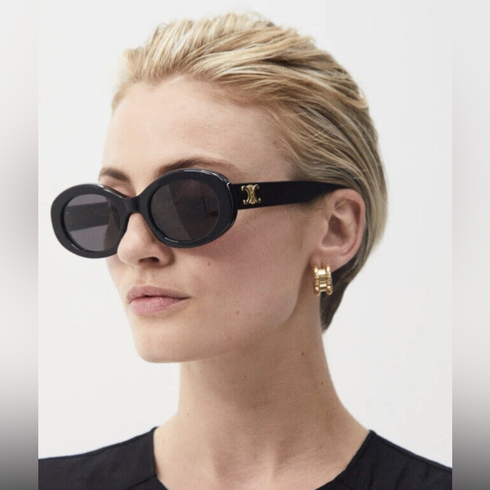 NEW Celine Triomphe Sunglasses with original box and leather carrying case